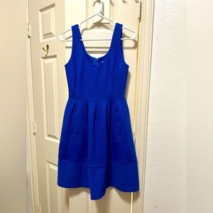 New without tag, banana republic blue mini dress, size 2